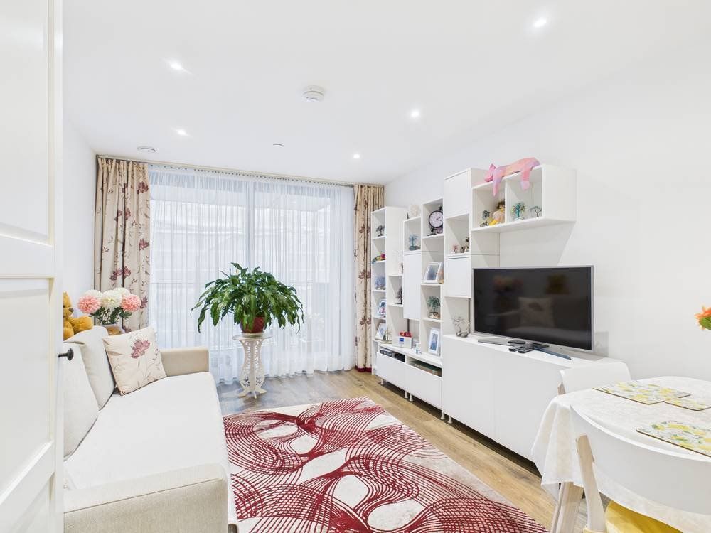 Property photo 2 of 10 Picture No. 11