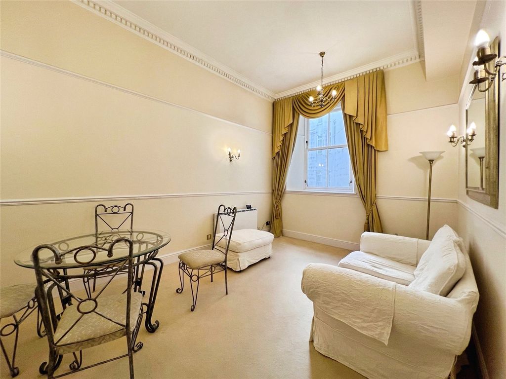 Property photo 2 of 11 Picture No. 08