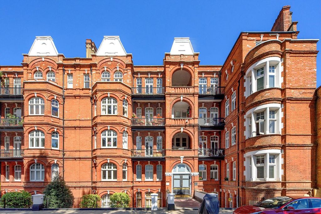 Property photo 1 of 6