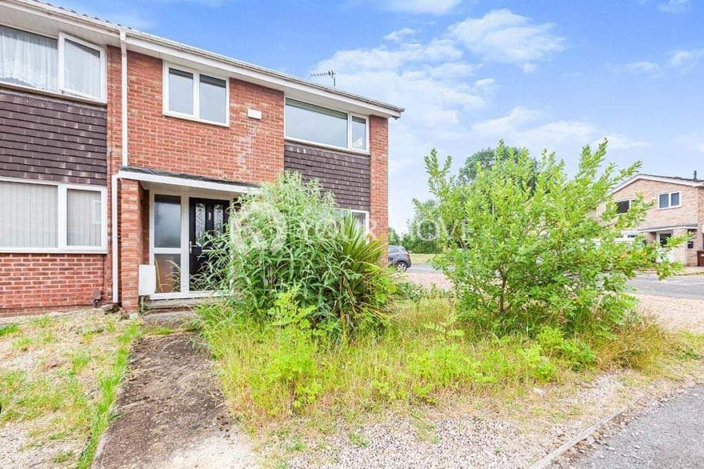 Property photo 2 of 8