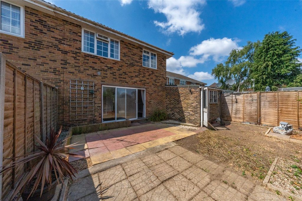 Property photo 2 of 21 Picture No. 22