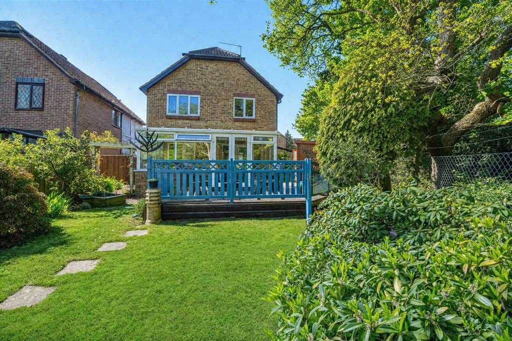 Property photo 2 of 41 28250018-6Ecd-4A63-84Fc-E7F5916169d3.Png