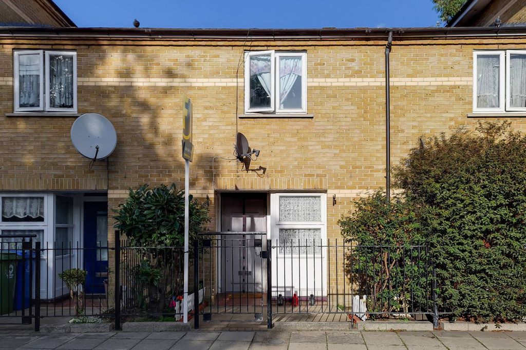 Property photo 2 of 9