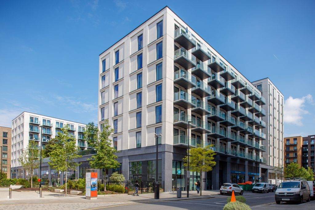 Property photo 1 of 9