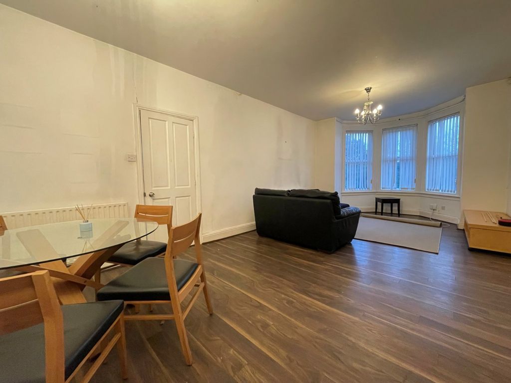 Property photo 2 of 16 Picture No. 14