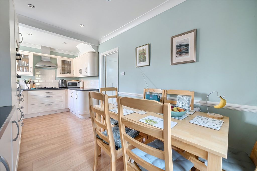 Property photo 3 of 25 Picture No. 76