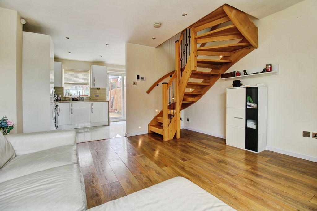 Property photo 1 of 15 Open Plan Living