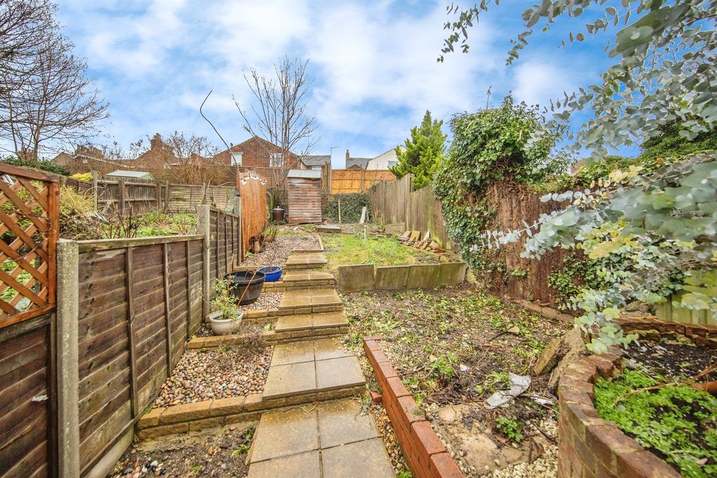 Property photo 2 of 12