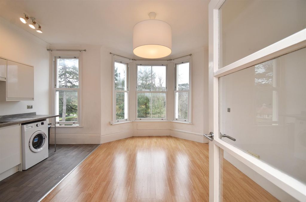 Property photo 1 of 15 Open Plan Living Space