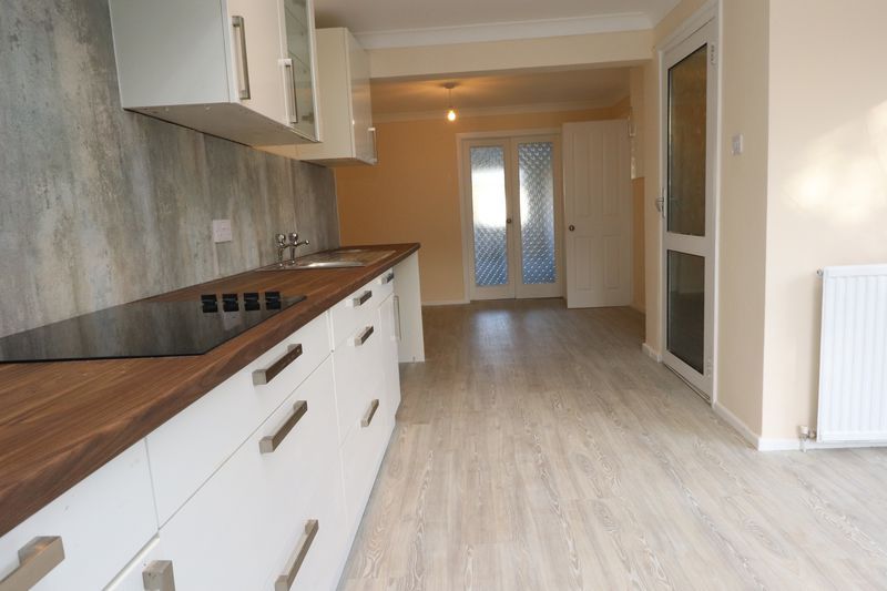 Property photo 3 of 9 Photo 3