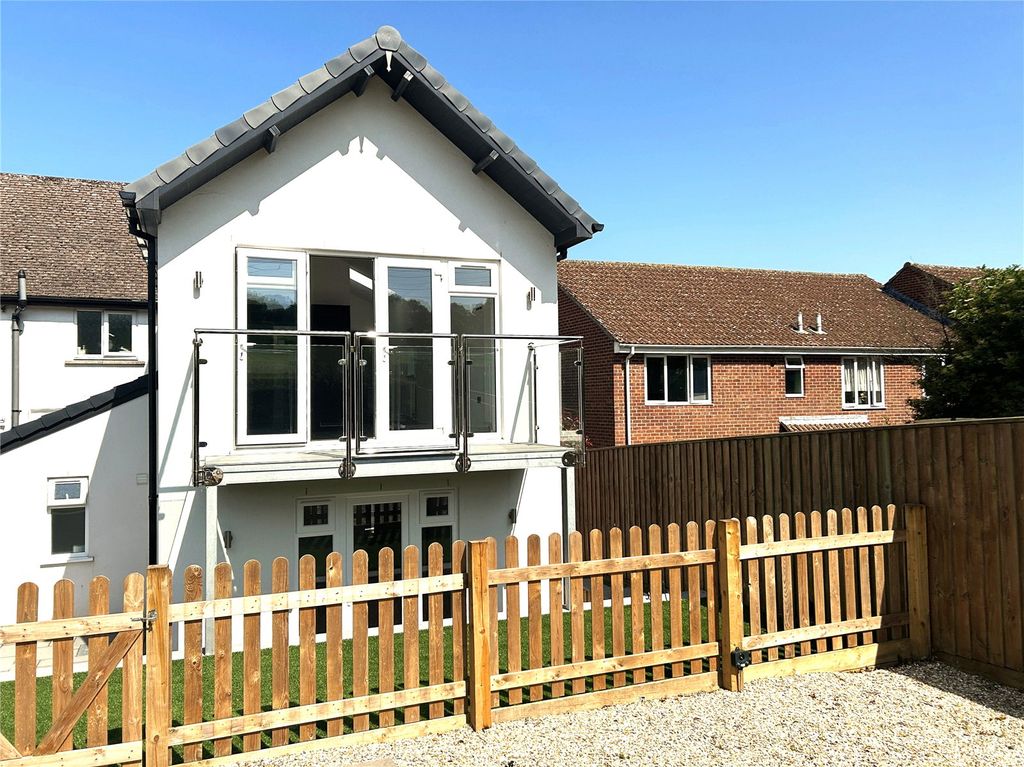 Property photo 1 of 14 Picture No. 03