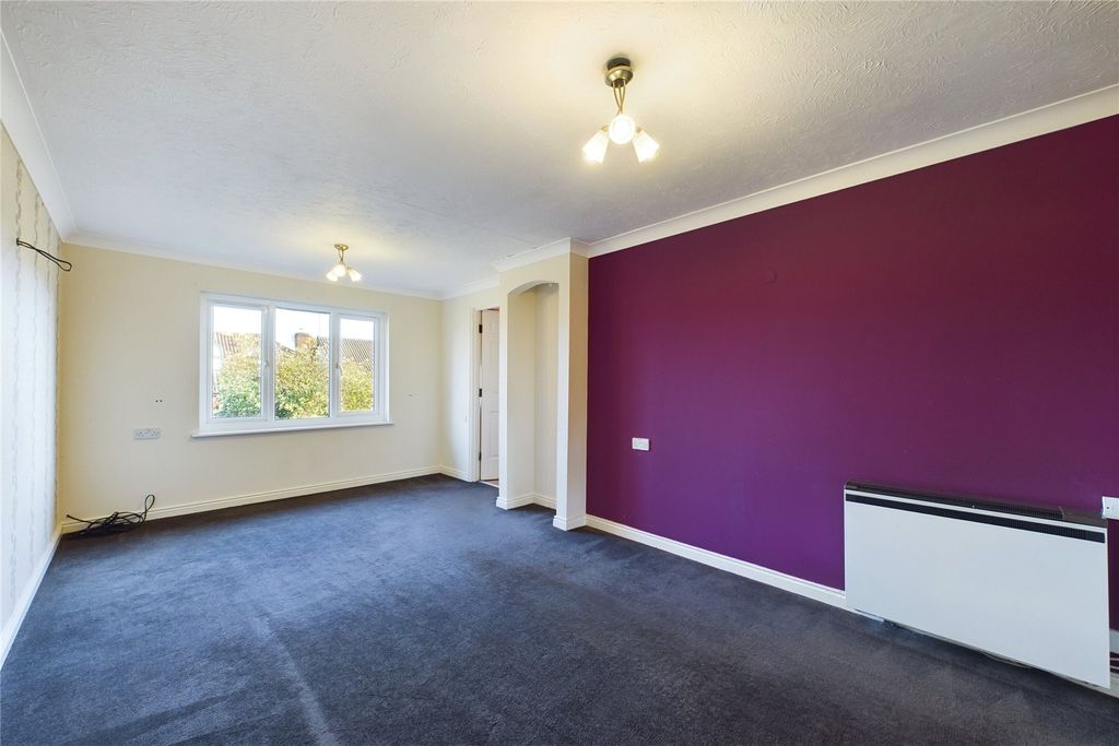 Property photo 3 of 6 Picture No. 06
