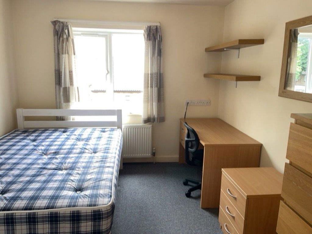 Property photo 1 of 25