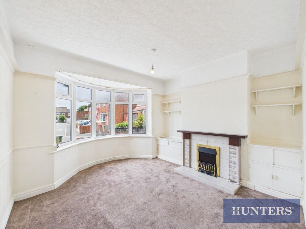 Property photo 2 of 17 Cam03463G0-Pr0155-Still009.Jpg