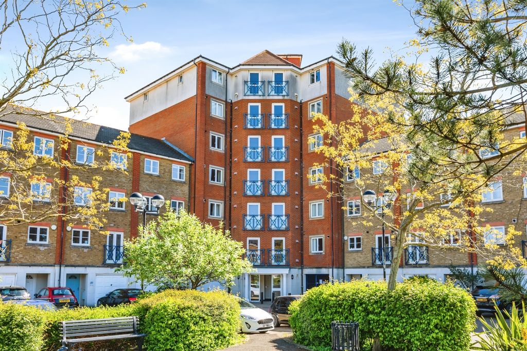 Property photo 1 of 29