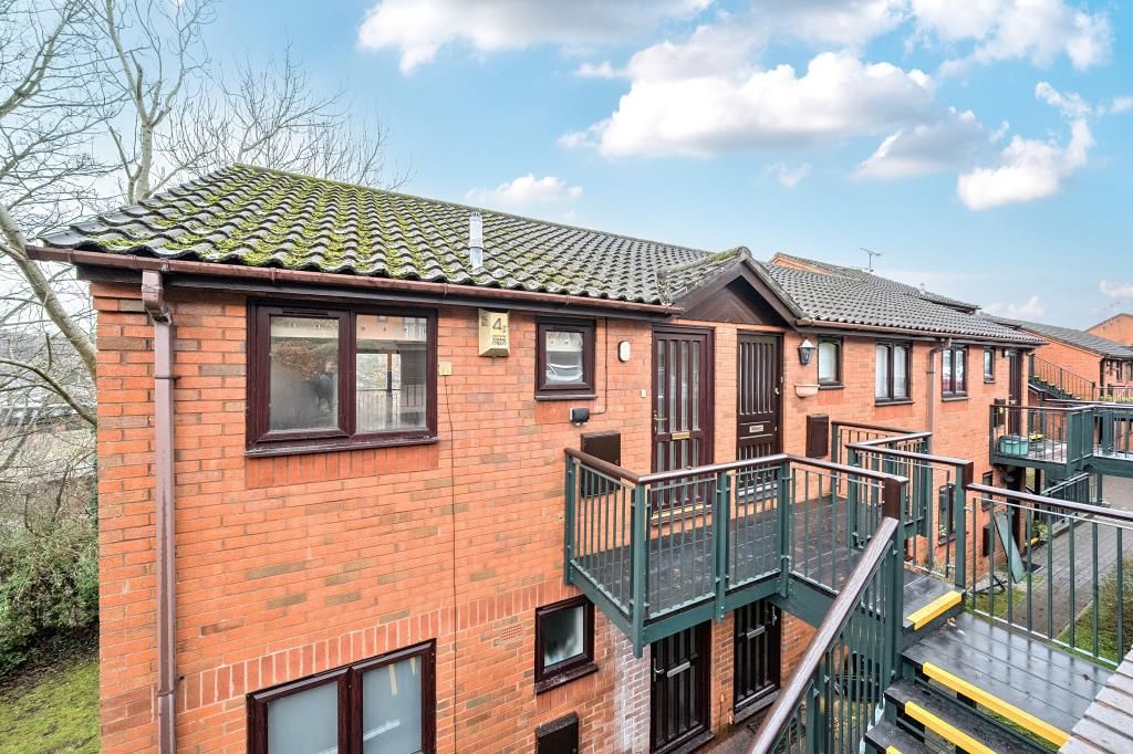 Property photo 1 of 10 Main Photo