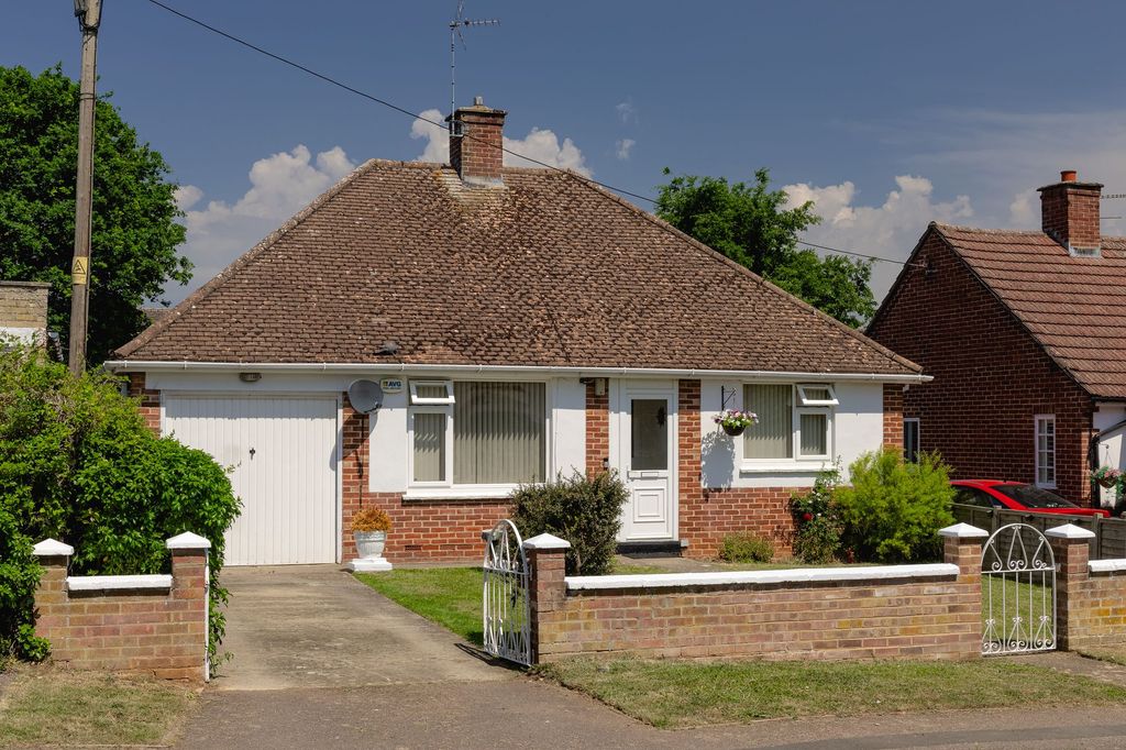 Property photo 1 of 17