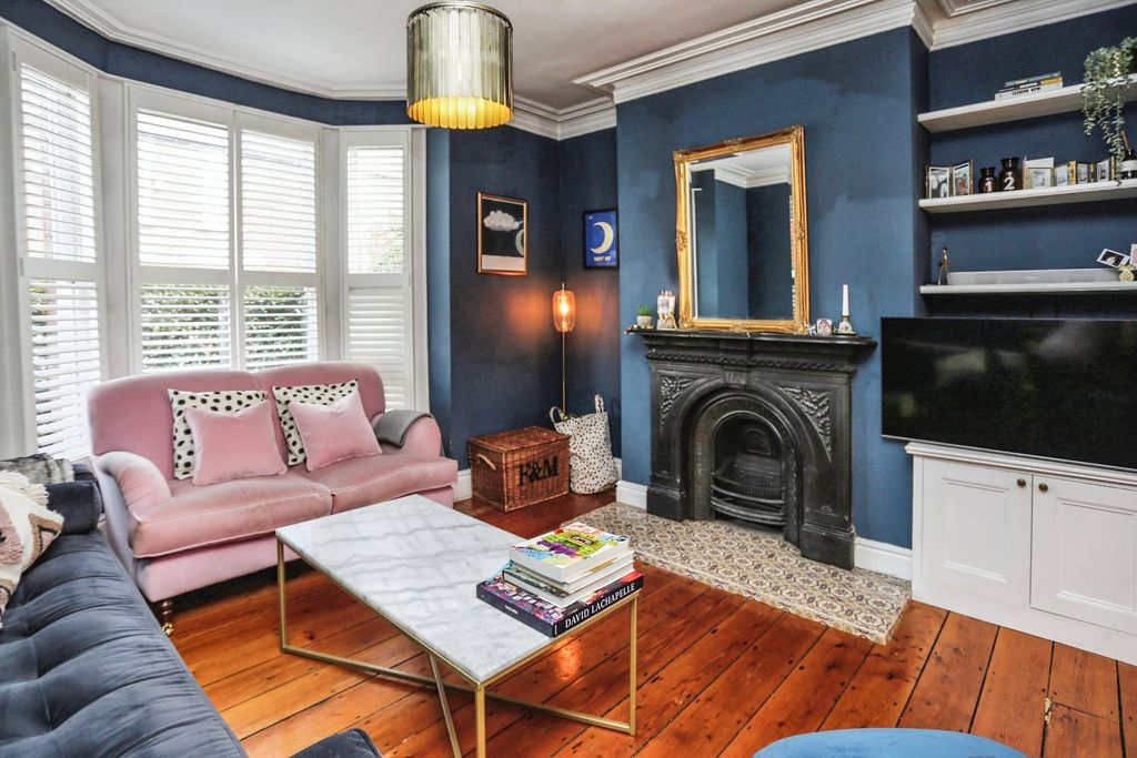 Property photo 2 of 24 Picture No. 20