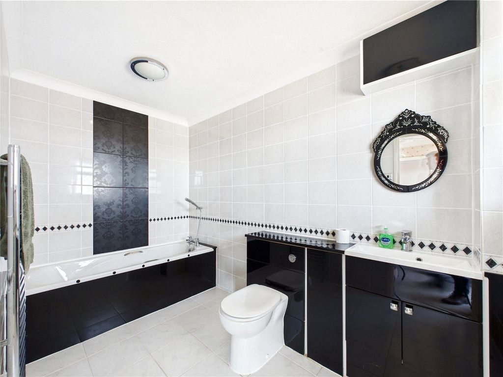 Additional image 11 of 5 bed detached house for saleFerry Road, Felixstowe, Suffolk IP11