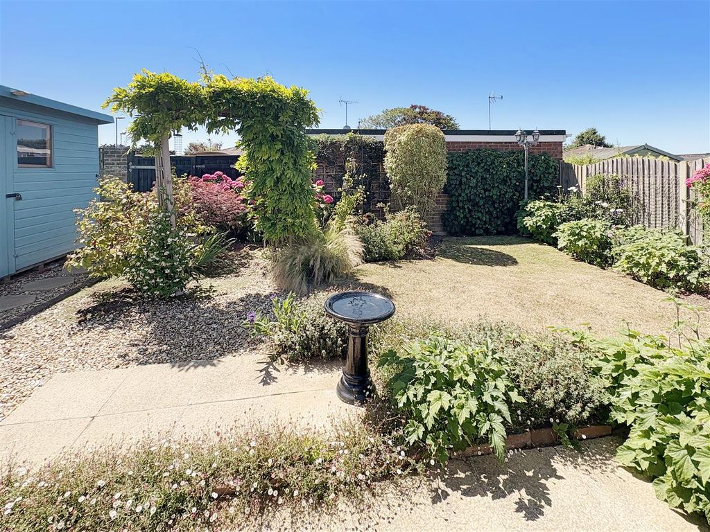 Property photo 2 of 18 Rear Garden