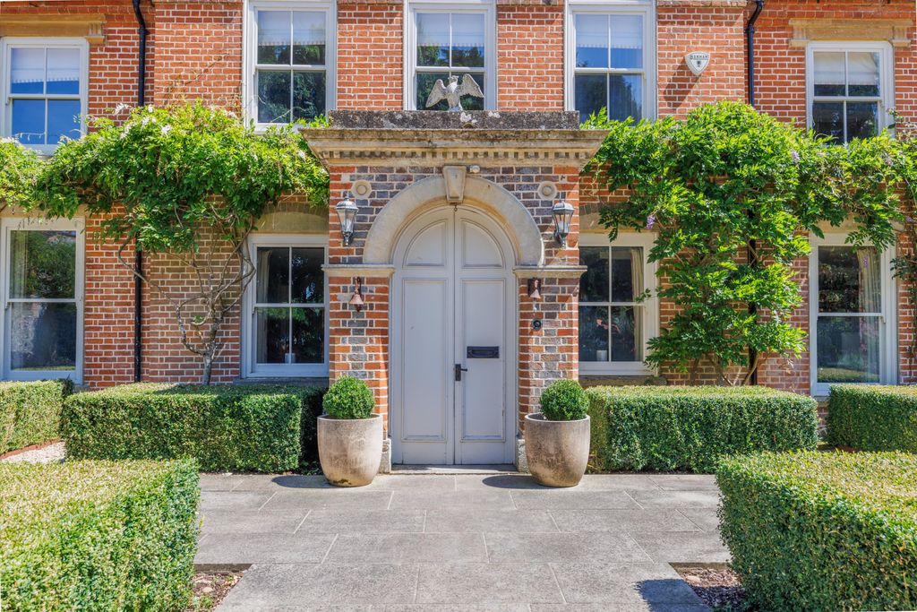 Additional image 8 of 6 bed detached house for saleChieveley, Berkshire RG20