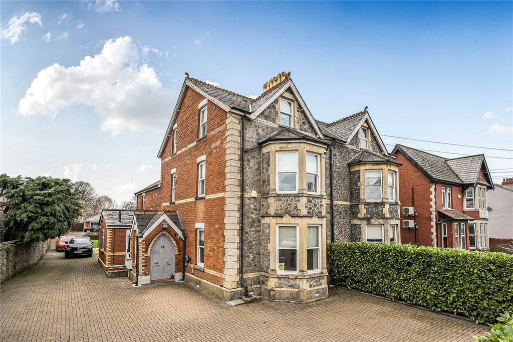 Property photo 1 of 21 Picture No. 53
