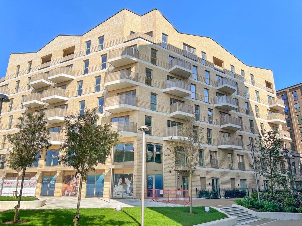 Property photo 1 of 8 2671623