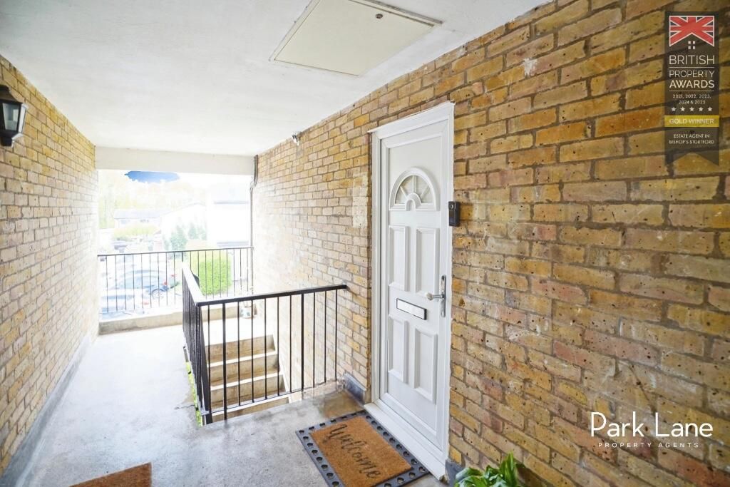 Property photo 3 of 18