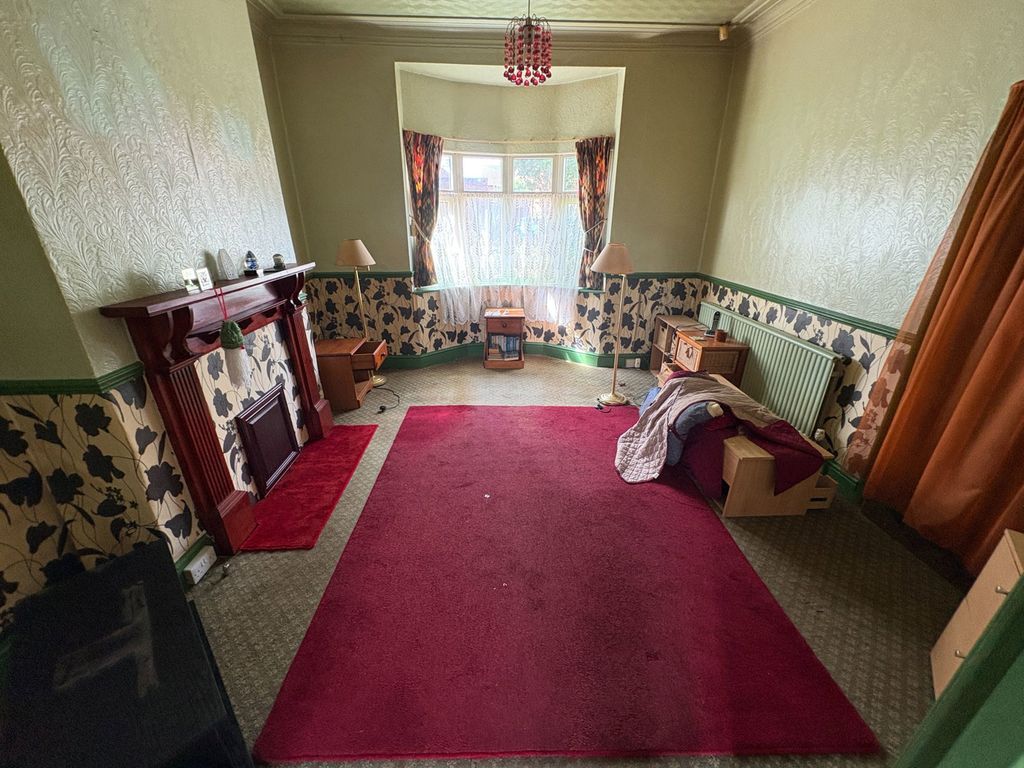 Property photo 2 of 6