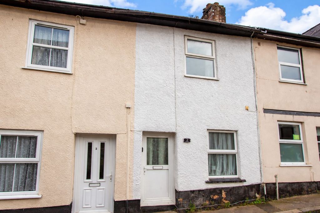 Property photo 1 of 9 Front