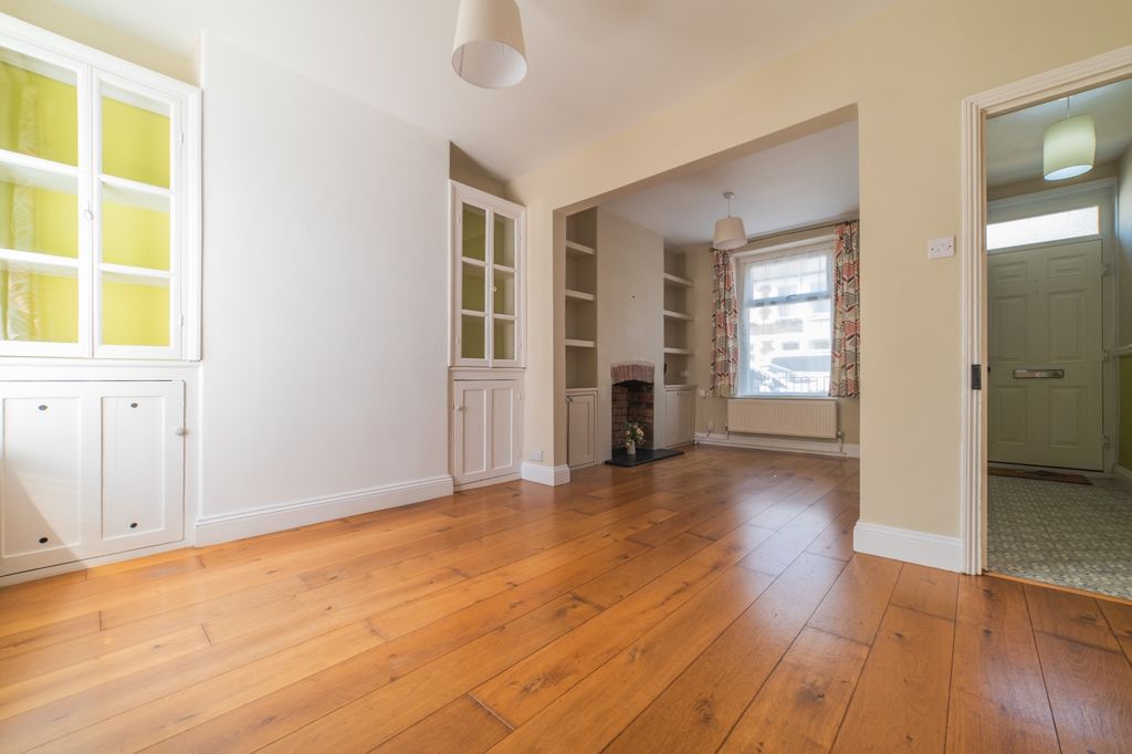 Property photo 2 of 15 Call 02920 454555 To Secure Your Viewing_2