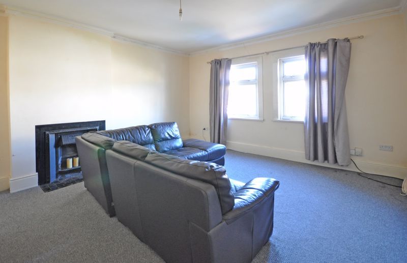 Property photo 2 of 11 Photo 2