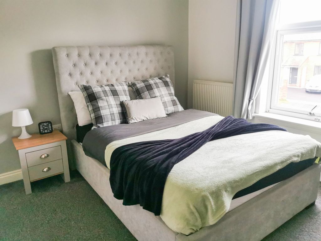 Property photo 3 of 11