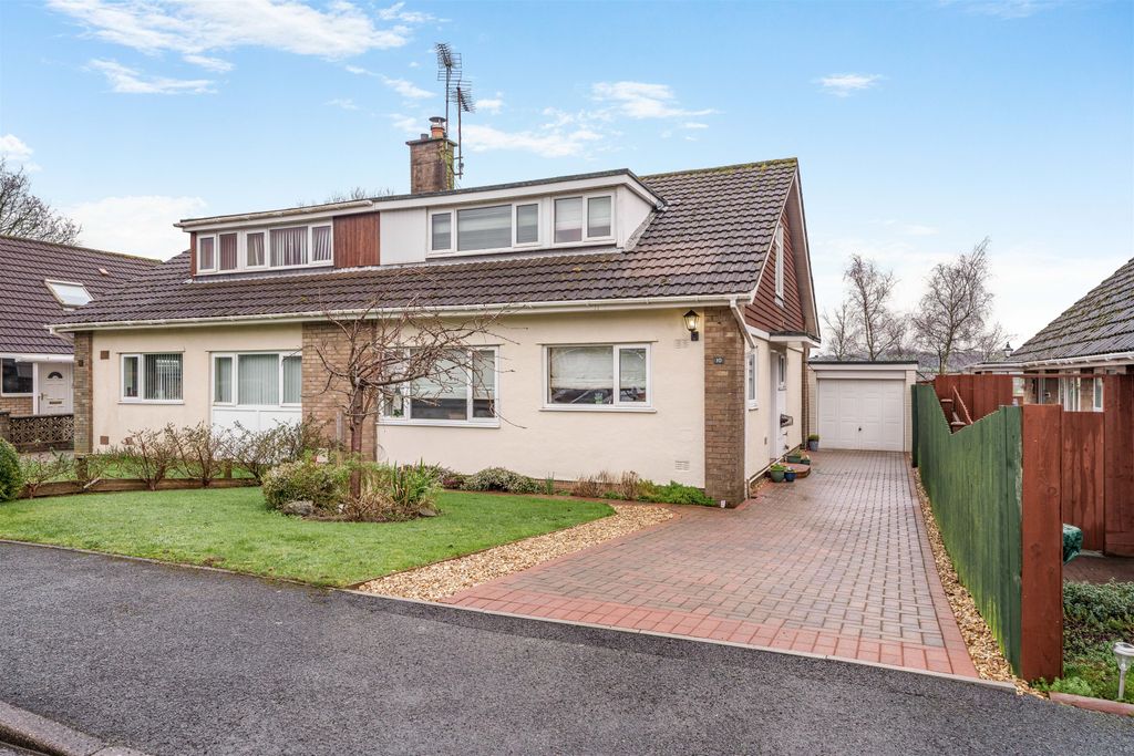 Property photo 1 of 22