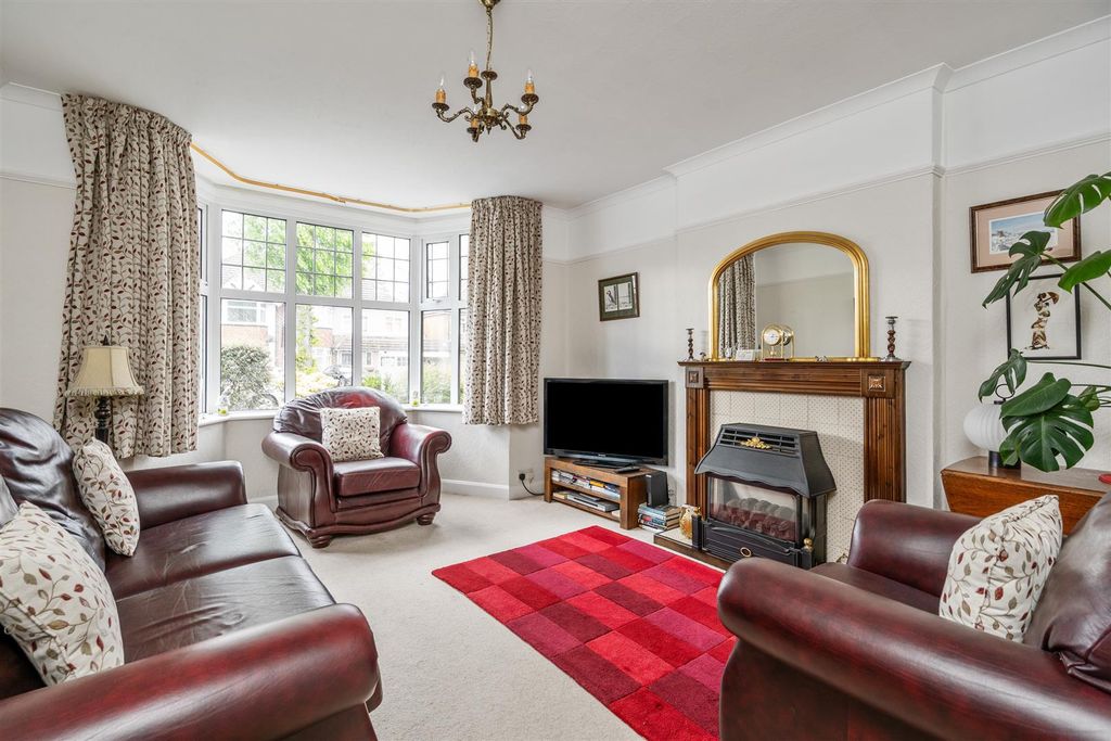 Property photo 3 of 15 110 Welford Road_1.Jpg