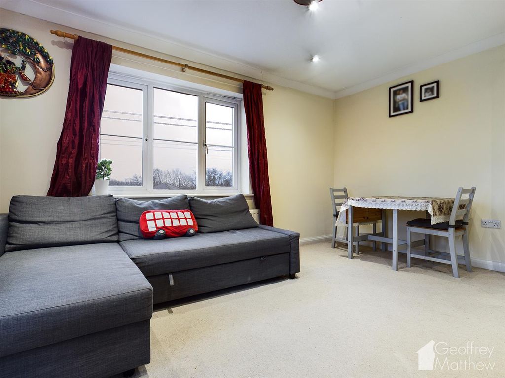 Property photo 2 of 14 Lounge 2.Jpg