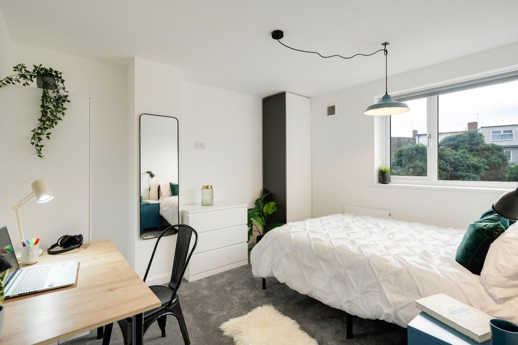 Additional image 10 of 7 bed property to rentMayville Avenue, Filton BS34