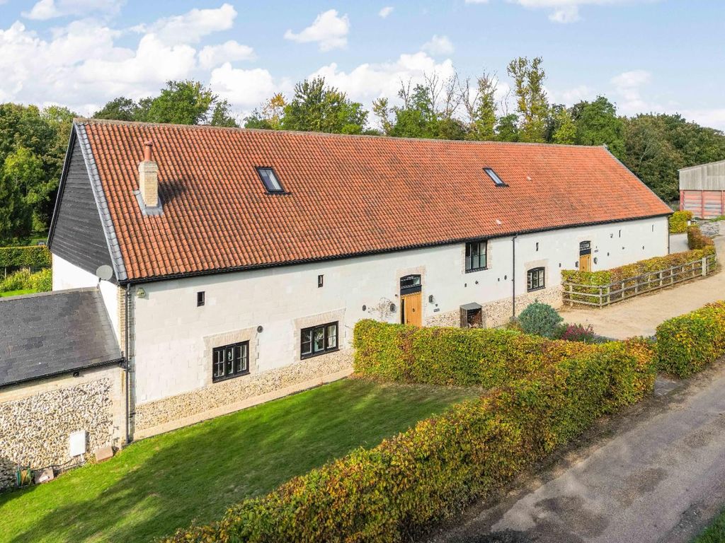 Property photo 1 of 34 Drone (1).Jpg