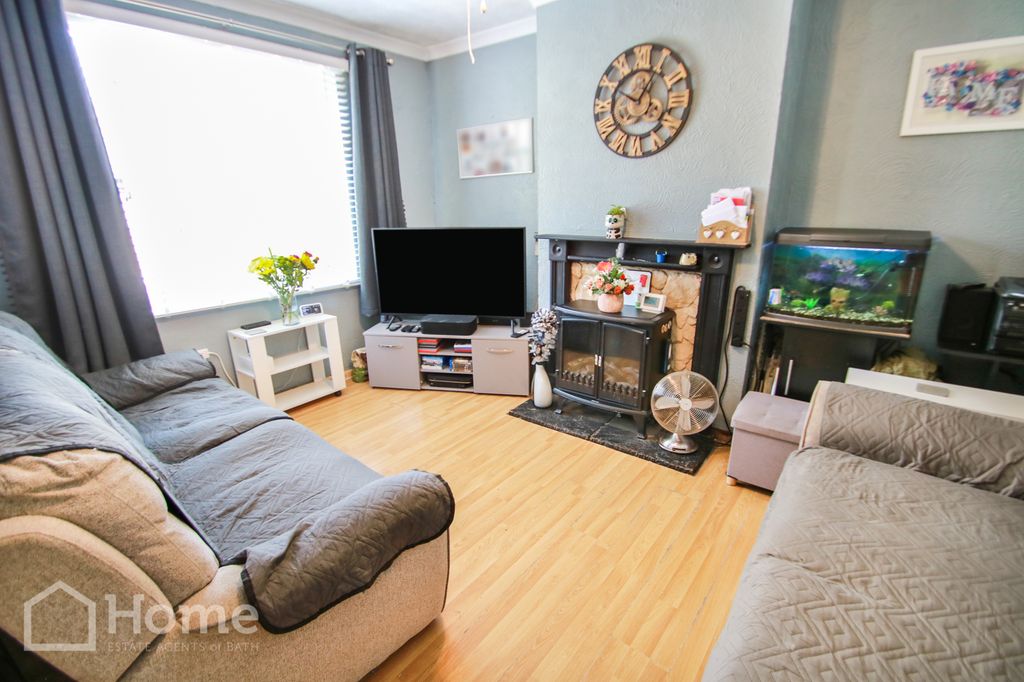 Property photo 2 of 16