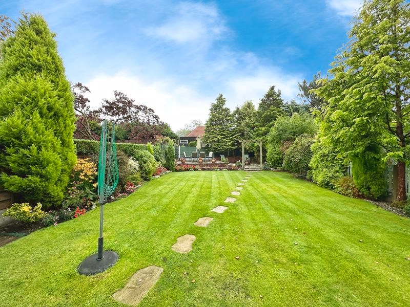 Property photo 2 of 28 Rear Garden