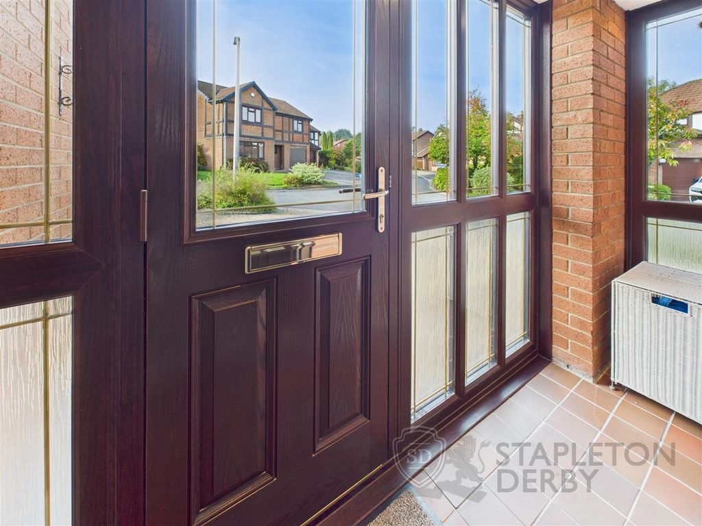 Property photo 2 of 24 Cam04709G0-Pr0255-Still007.Jpg