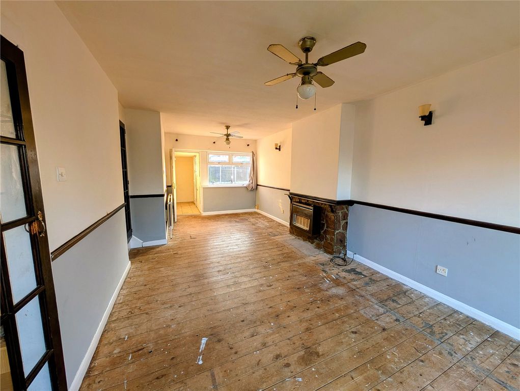 Property photo 3 of 16 Picture No. 03