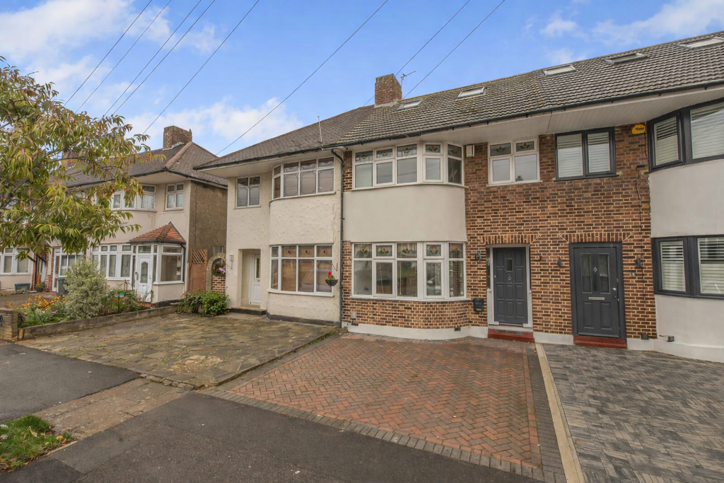 Property photo 1 of 13 Front View