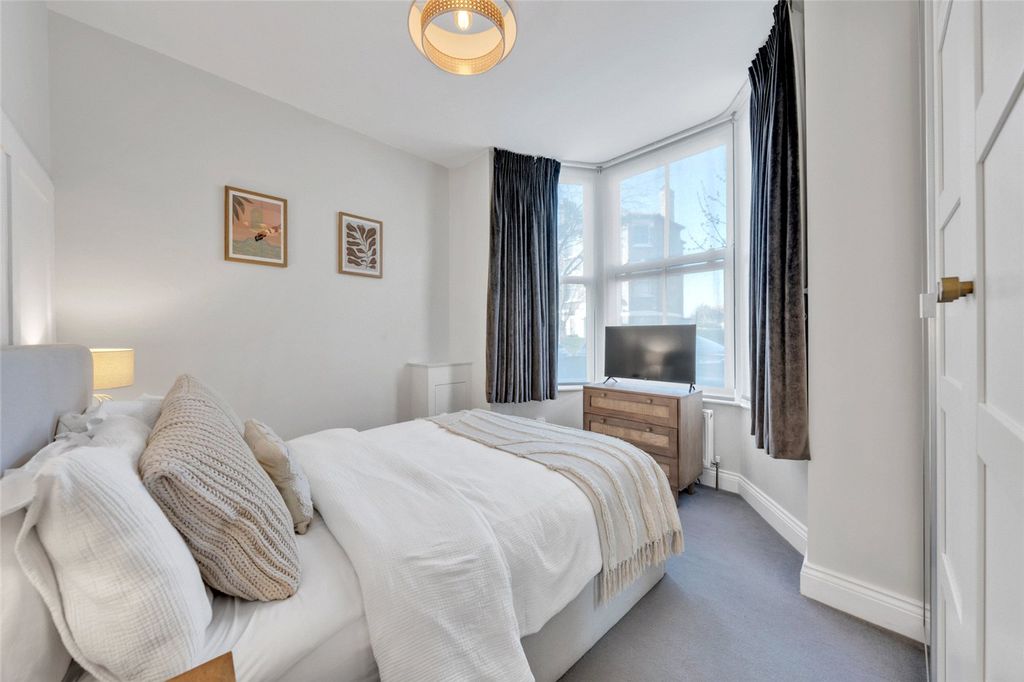 Property photo 2 of 13 Picture No. 02