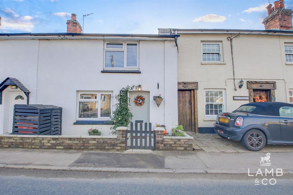 Property photo 1 of 17 Outside Front