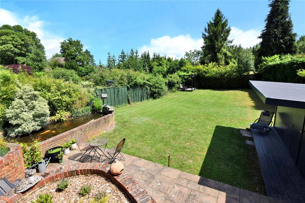 Property photo 2 of 23 Picture No. 02