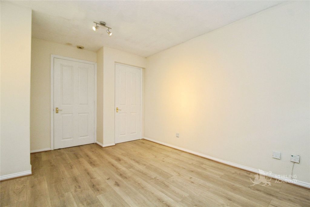 Property photo 1 of 10 Picture No. 18
