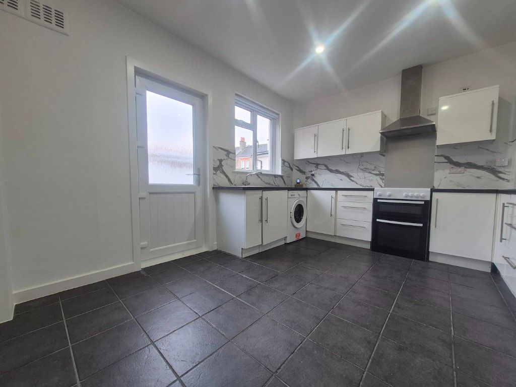 Property photo 3 of 13 Photo 3