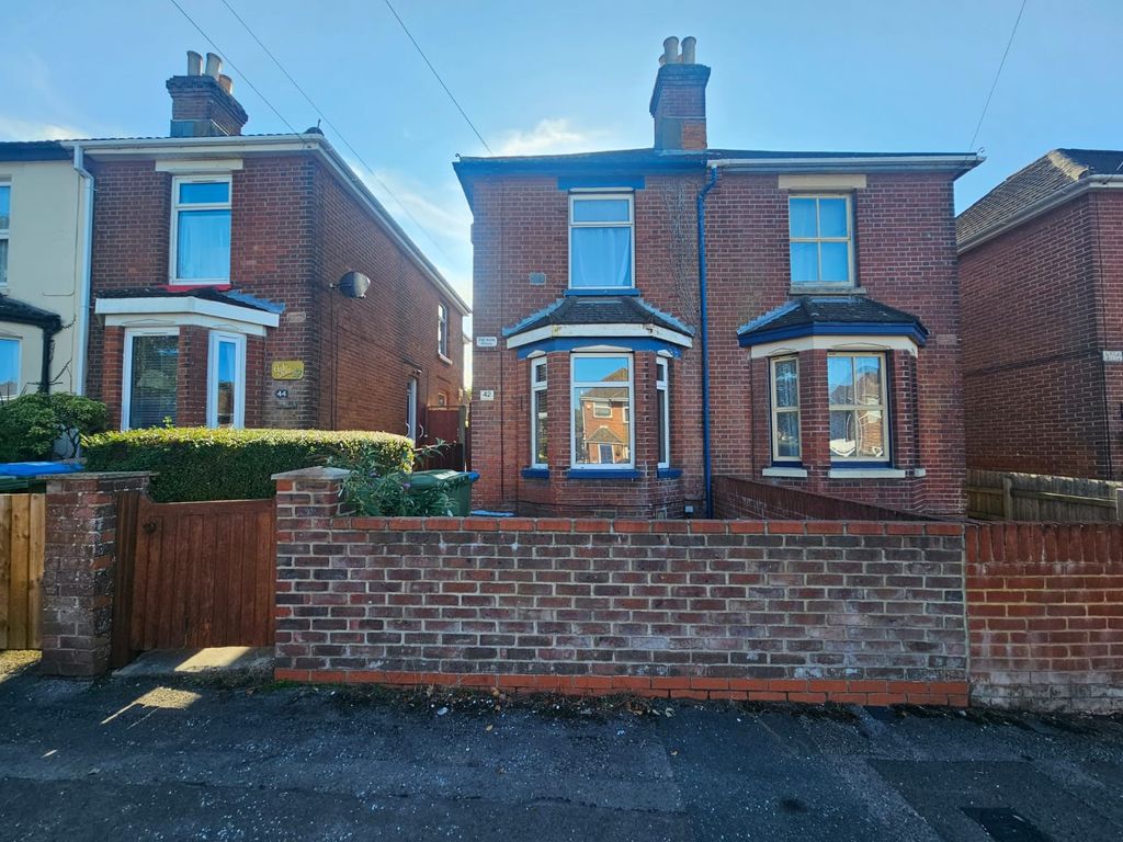 Property photo 1 of 11 Image