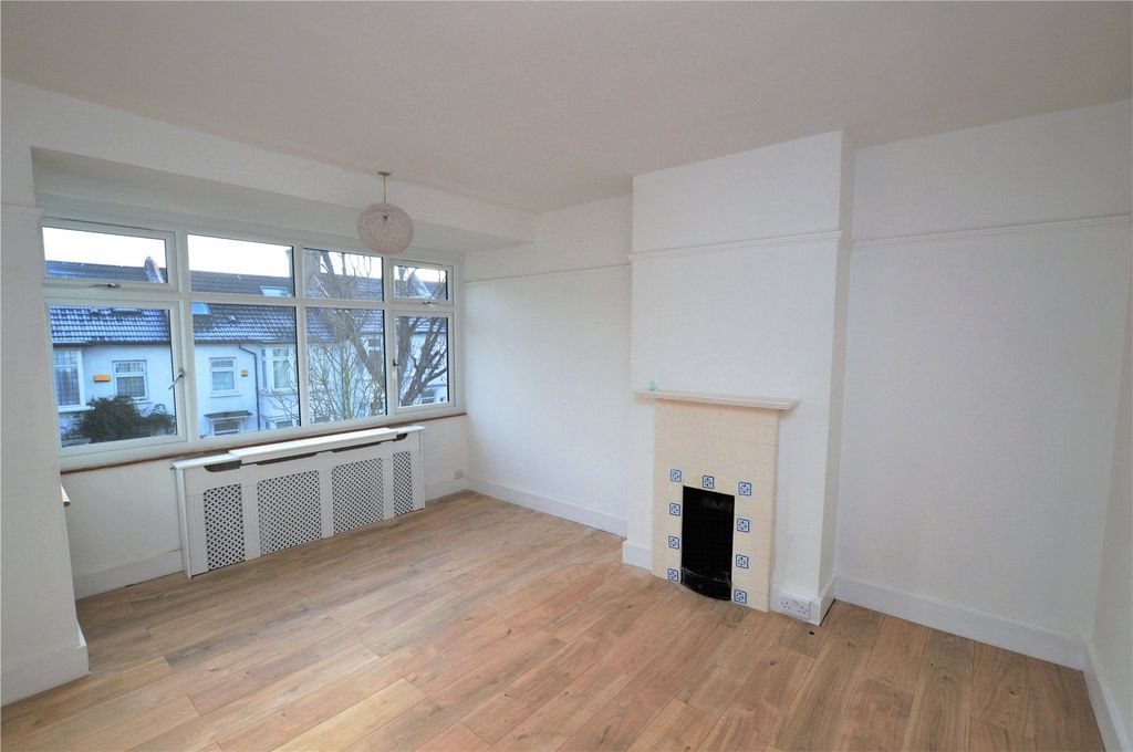Property photo 3 of 8 Picture No. 03